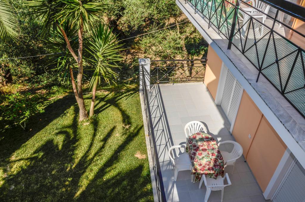 Olive Grove Apts Lithakia  Екстериор снимка
