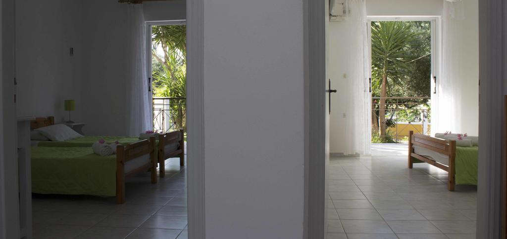 Olive Grove Apts Lithakia  Екстериор снимка