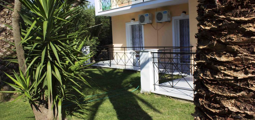 Olive Grove Apts Lithakia  Екстериор снимка